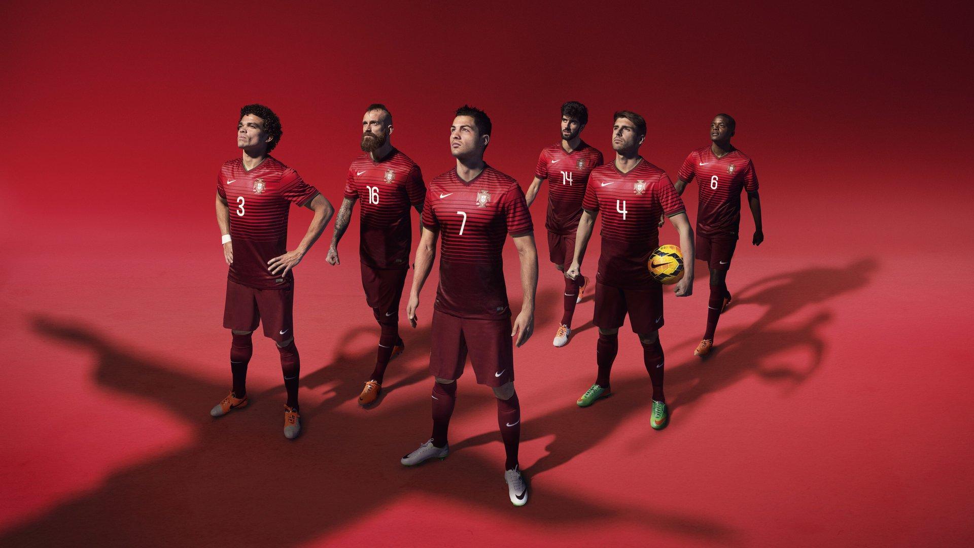 英雄联盟全球总决赛,巅峰对决引爆电竞热潮,中国战队再创辉煌